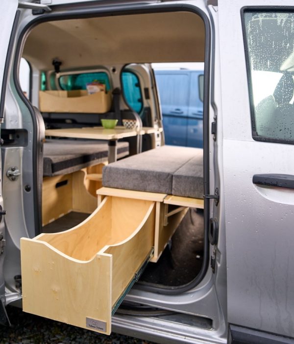 Transformez votre véhicule en van avec le Kit aménagement amovible Ludospace Tchao Tchao - Disponible chez Vantrip Xperience
